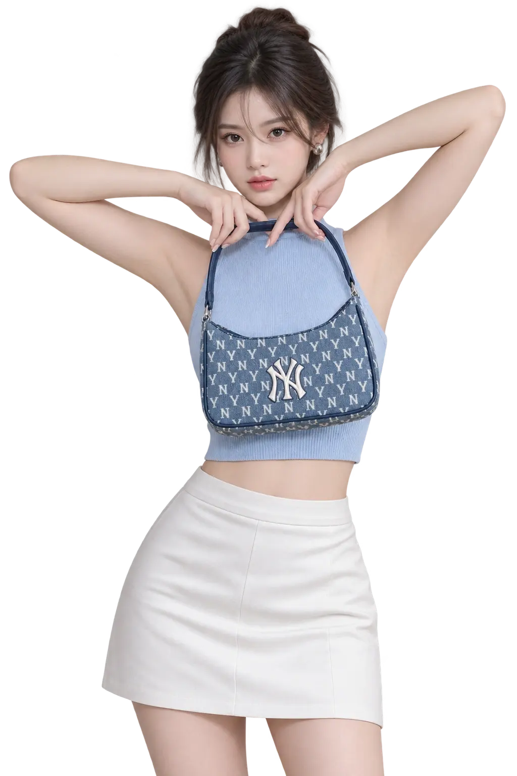 Poses with a handbag, backpack or suitcase — 3